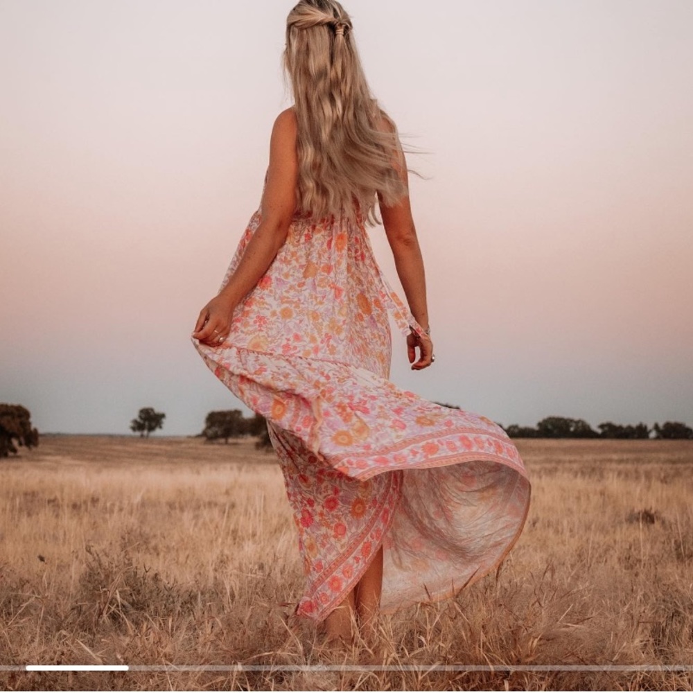 Arnhem Sophia MIdi Strappy Peony Dress - Picture 6 of 16